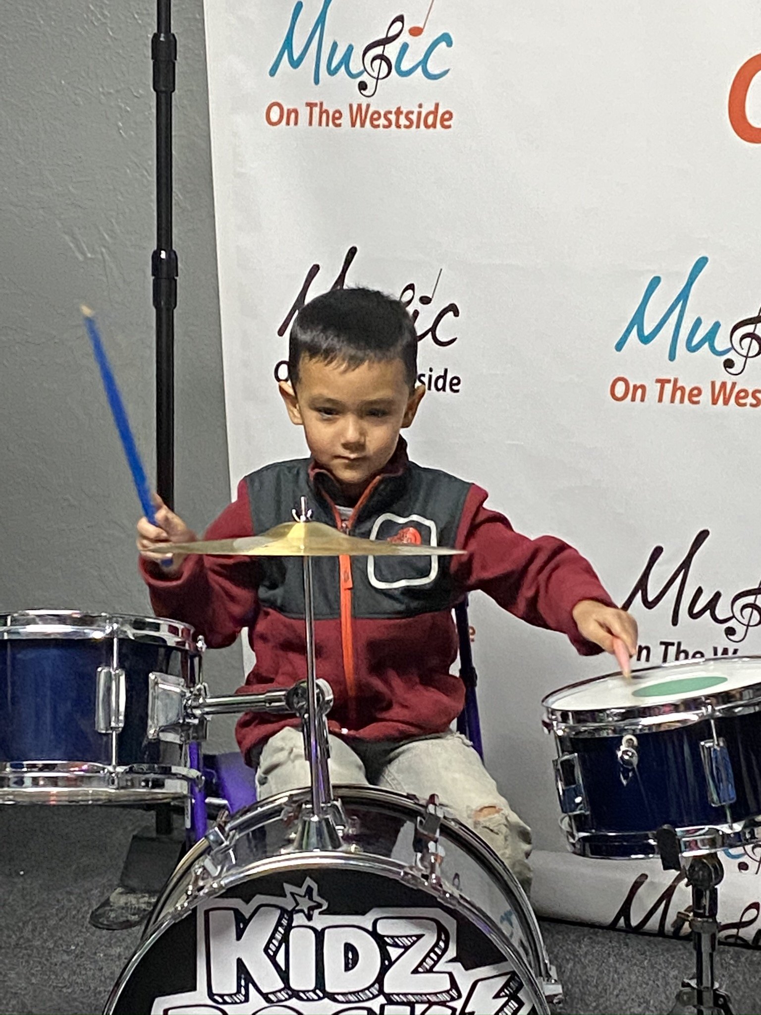 Kidzrock Kids Ages 4, 5, 6, 7 Band Drums Guitar Piano play together