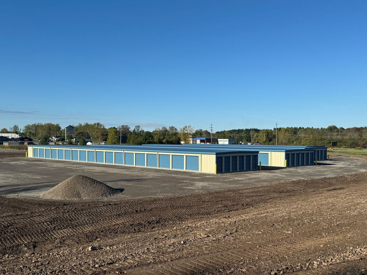 Self Storage Units Facility Exterior