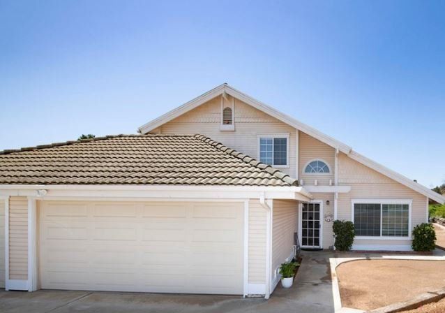 1461 Fallsview 92027 exterior