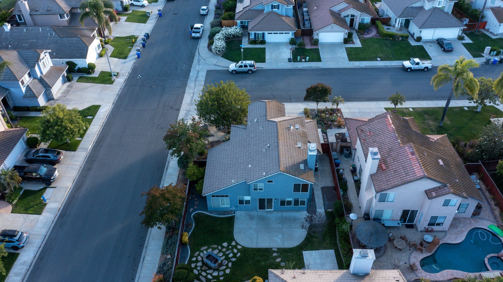 1625 Medinah 92069 - neighborhood