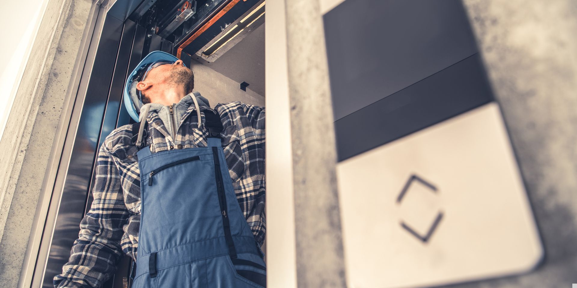 Benefits of Installing a Domestic Lift