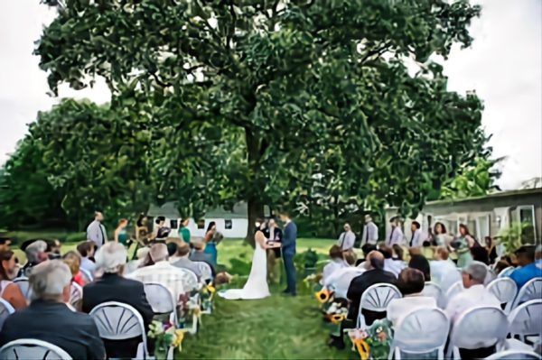 barn wedding venue in wisconsin