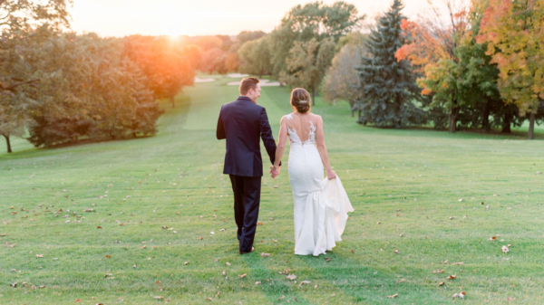 barn wedding venue in wisconsin