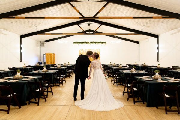 barn wedding venue wisconsin