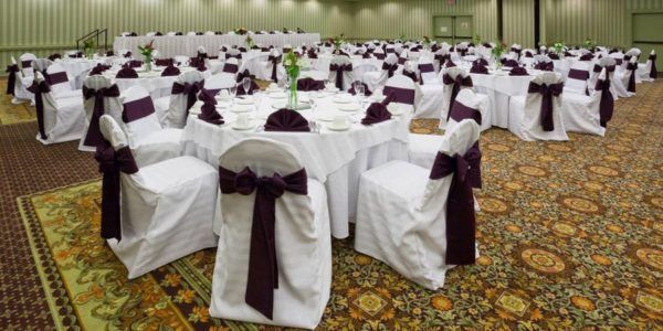 wedding venue in barn