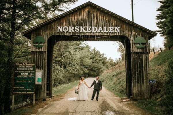 Rustic Wedding Venues in Wisconsin