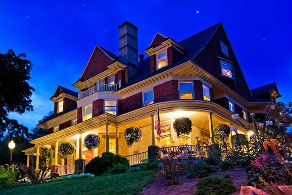 Rustic Wedding Venues in Wisconsin
