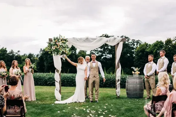 Rustic Wedding Venues in Wisconsin