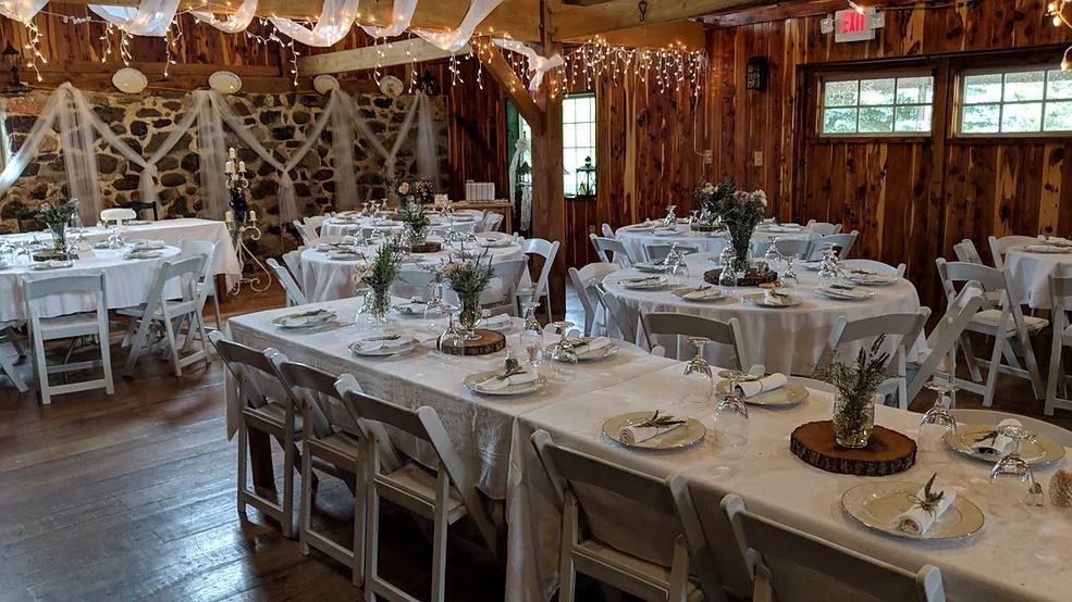 barn wedding venue wisconsin