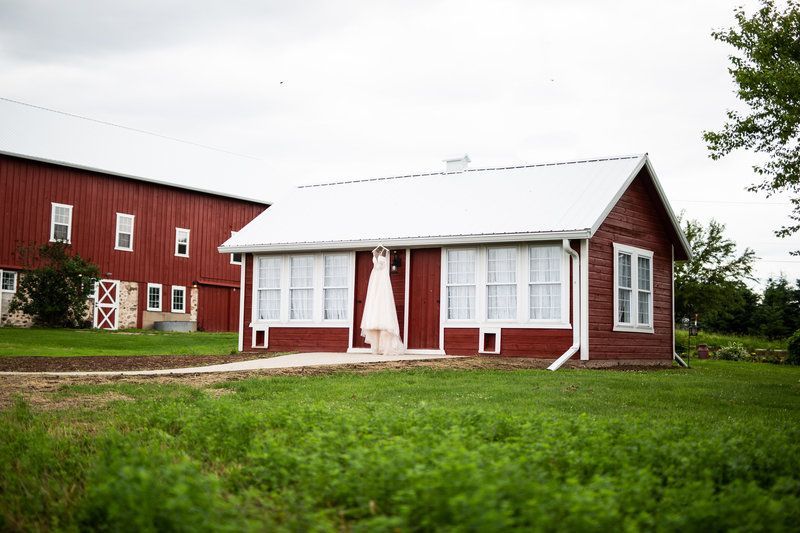 barn wedding venue in wisconsin
