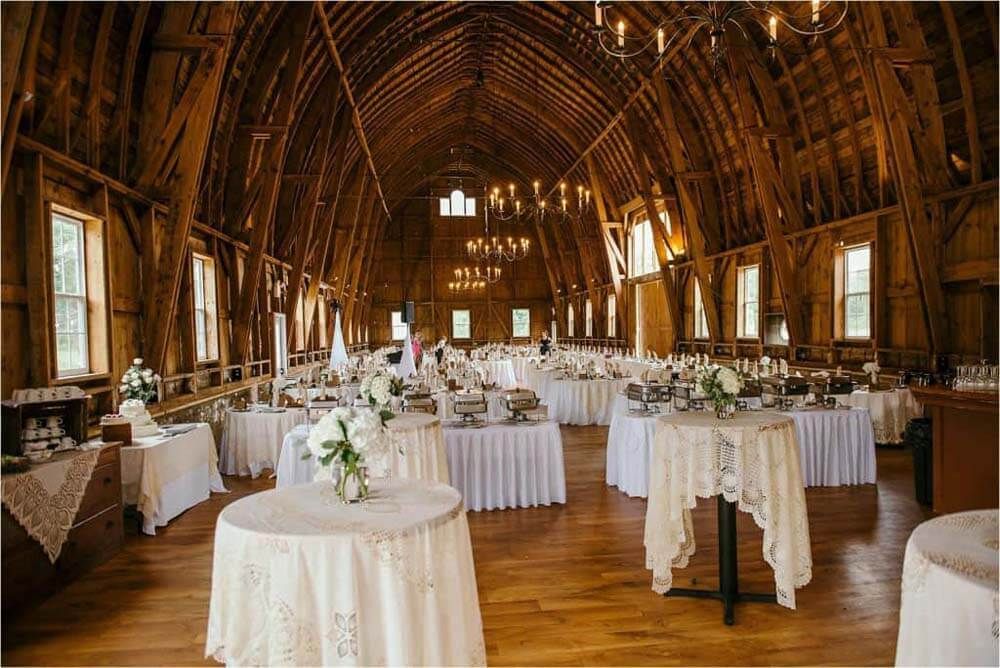 wedding venue in barn
