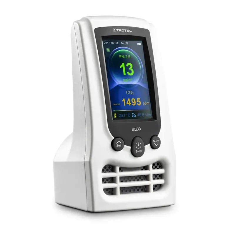 CO2 Air Quality Monitor and Particle Meter BQ30