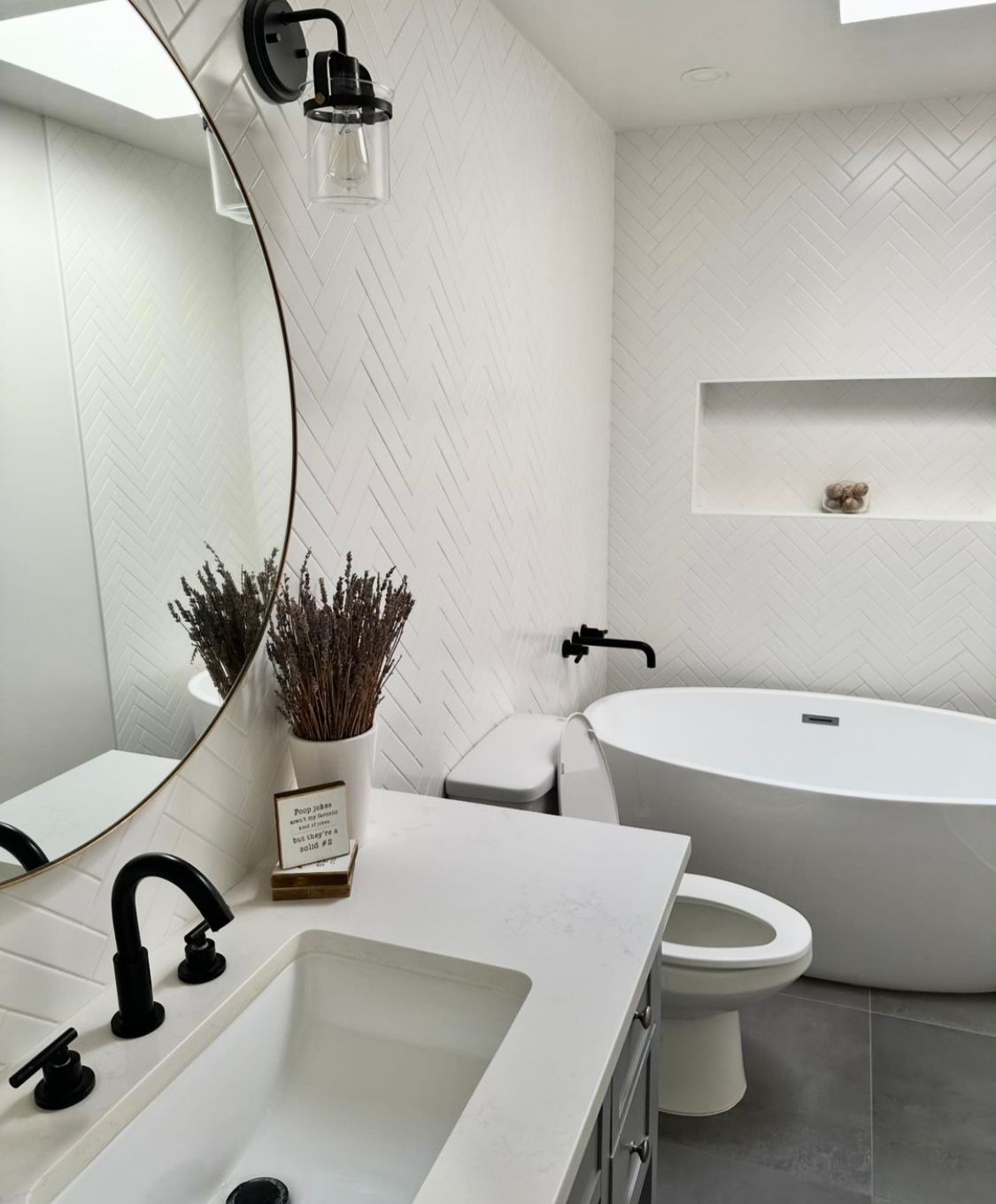 A picture of shower remodeling in Fairwood, WA