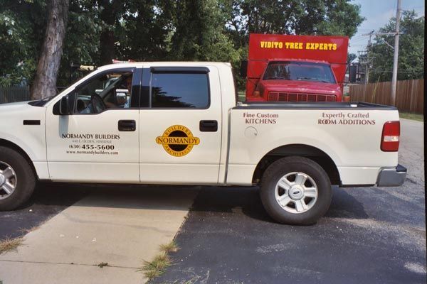 kovar custom truck lettering