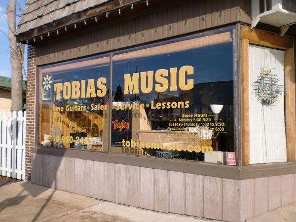 kovar custom sign