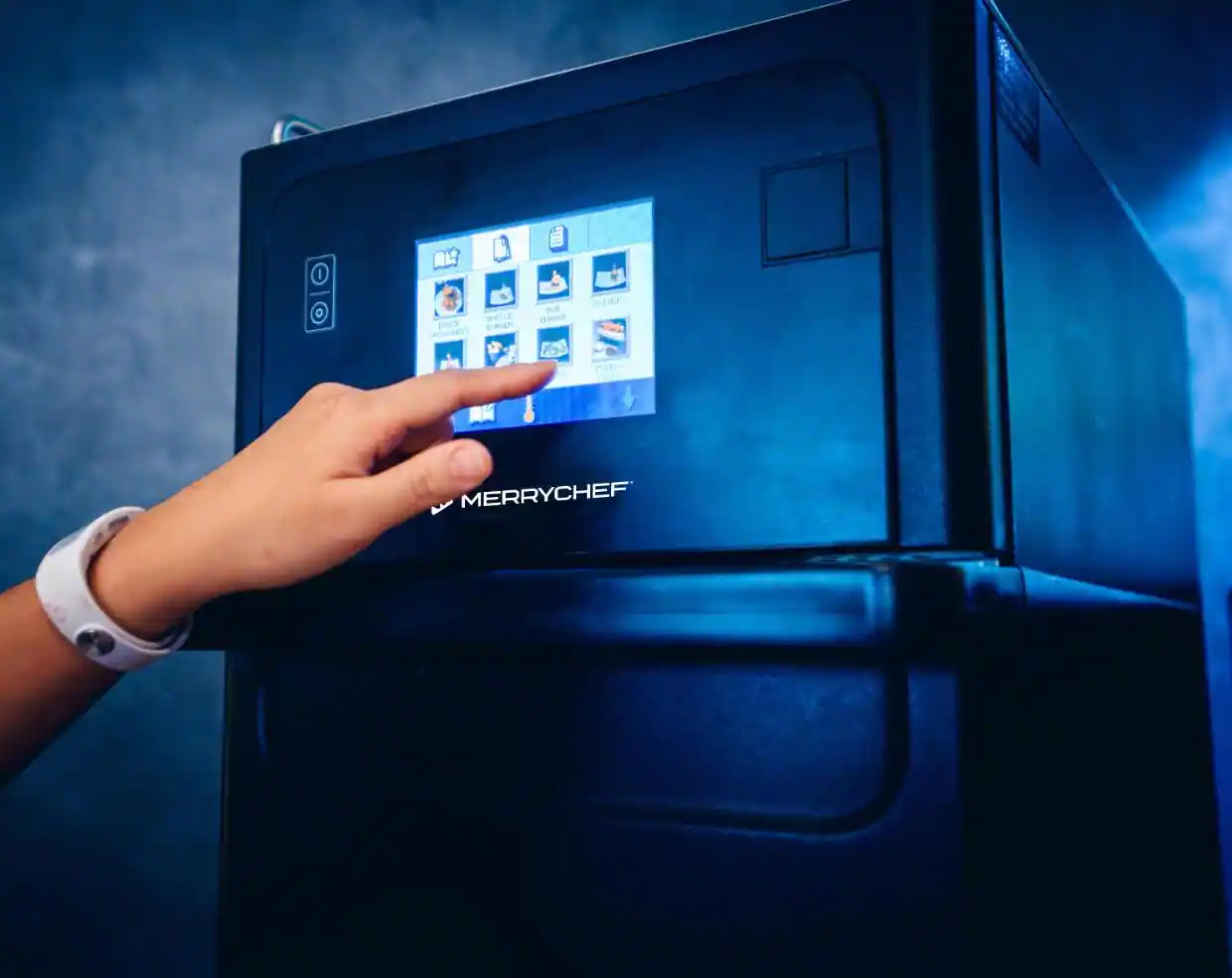 Merrychef professionele high speed oven touchscreen gebruiksvriendelijk snel professionele horeca apparatuur