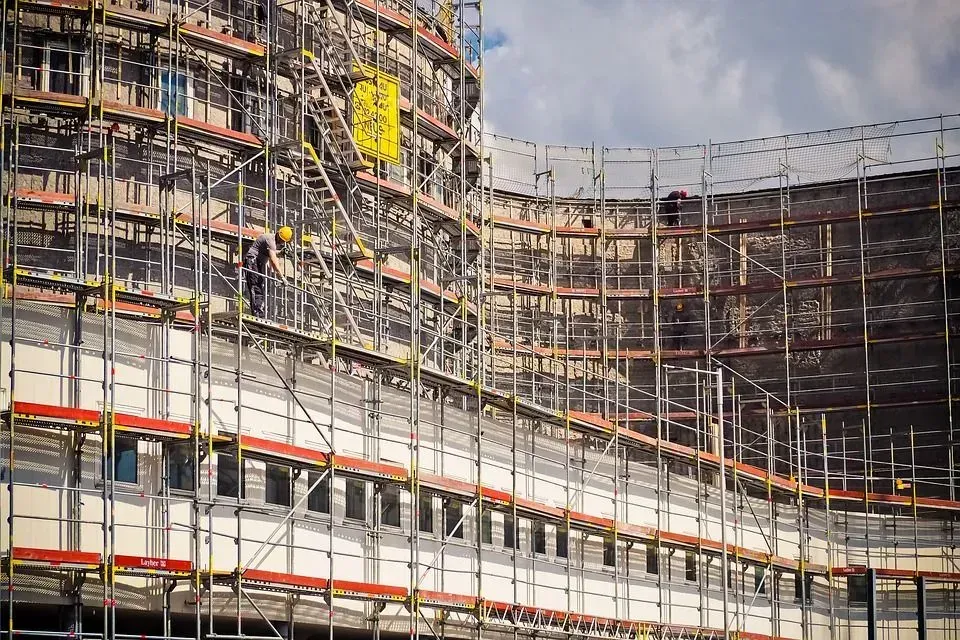 Cantilever Scaffolding