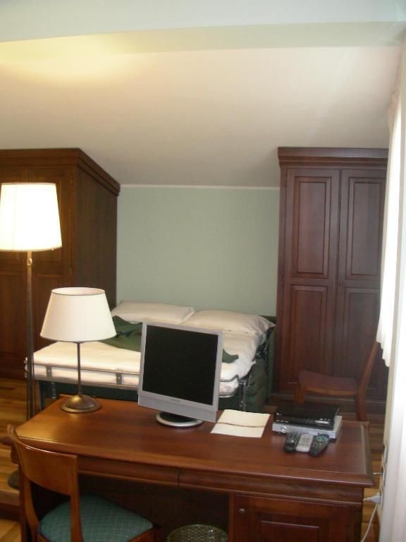 camera 6