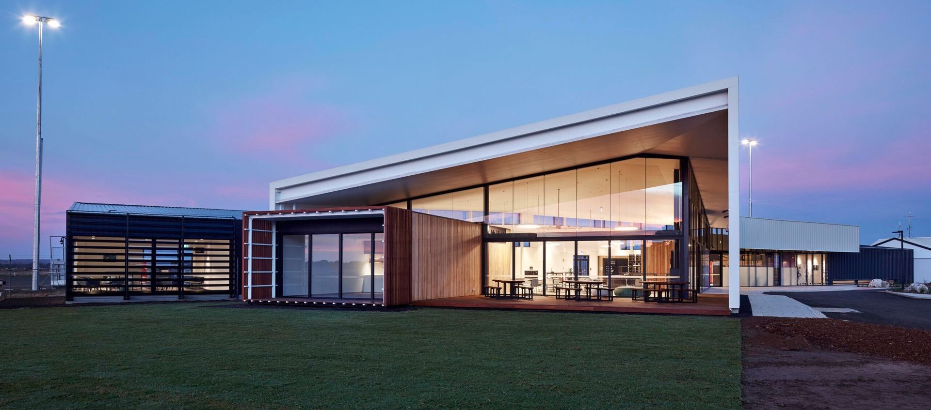 Kings Point Windows & Glass