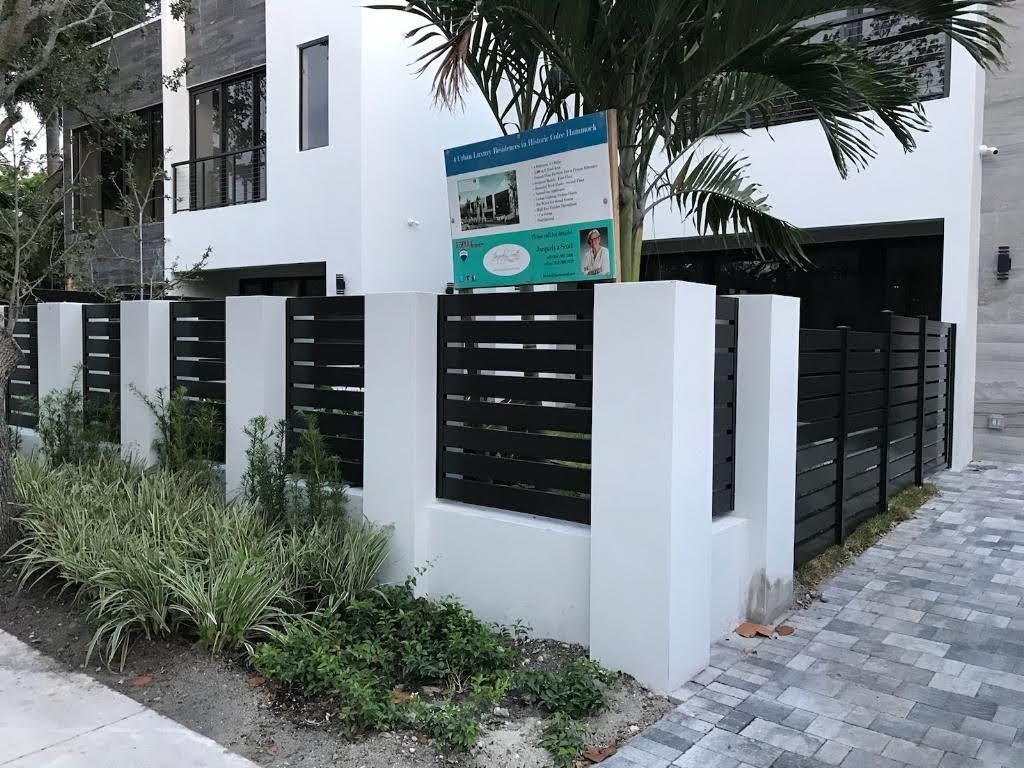Metal Fence Installation in Fort Lauderdale, FL | Anschuetz Aluminum II Metal Fence Installation in Fort Lauderdale, FL | Anschuetz Aluminum II
