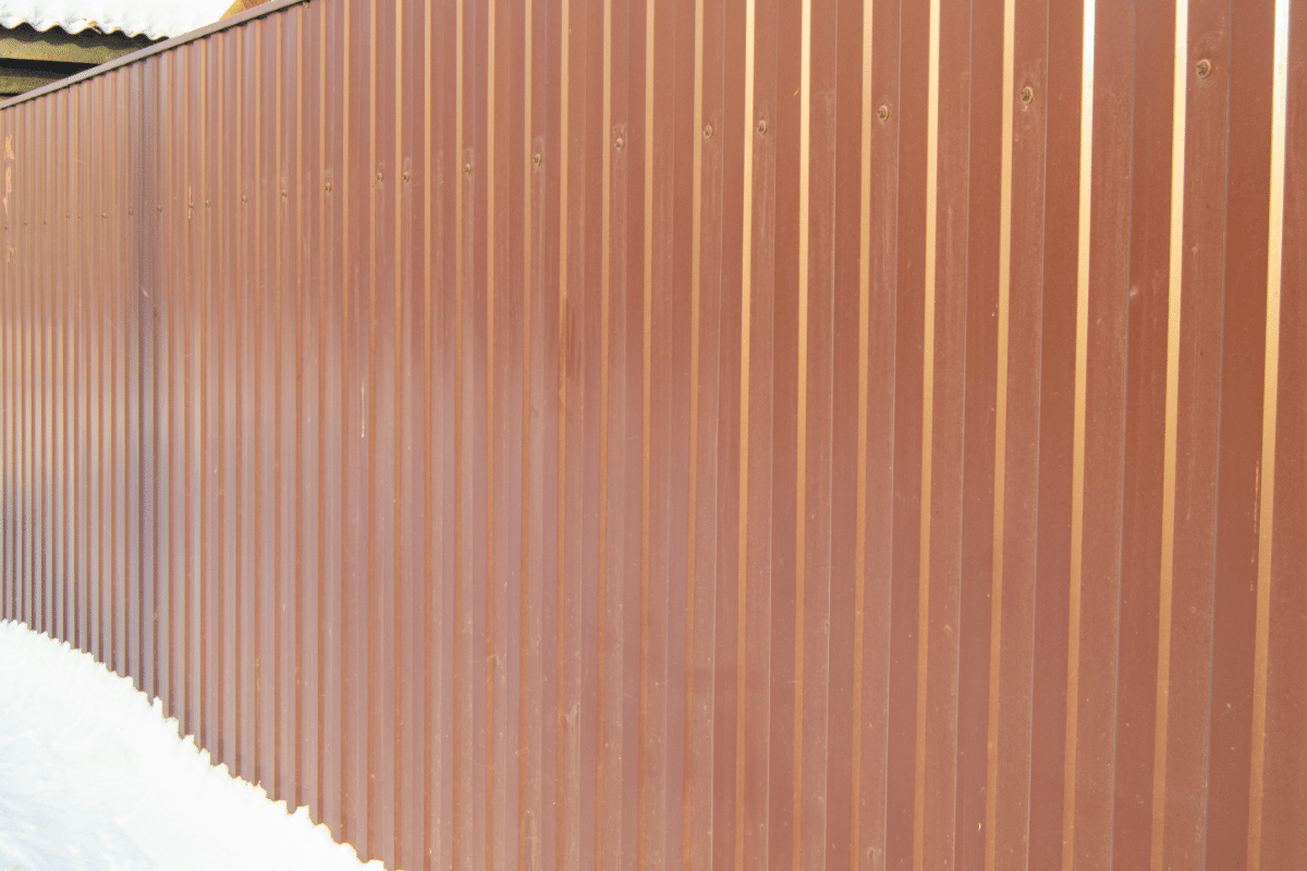 pressed spear iron fence closeup in macon ga