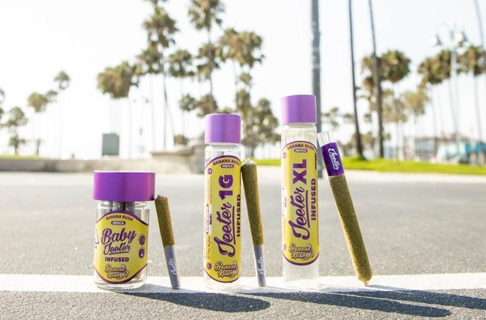 Jeeter Banana Kush infused pre-rolls in Baby, 1G, and XL sizes