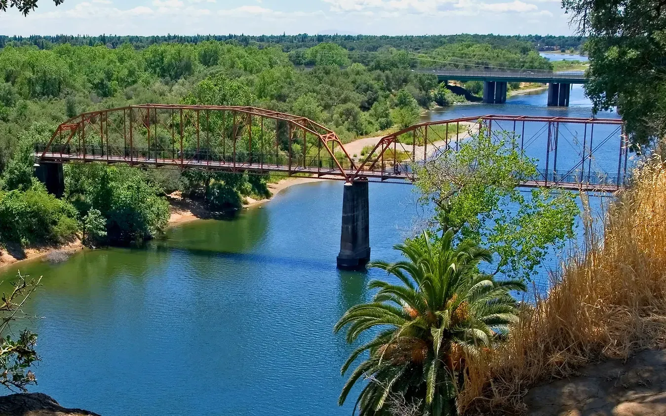Fair Oaks Bridge over the American River, Fair Oaks, California