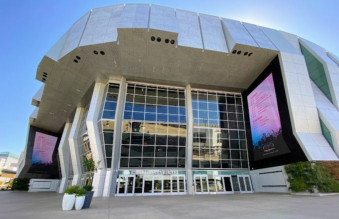 dispensary weed delivery in golden center