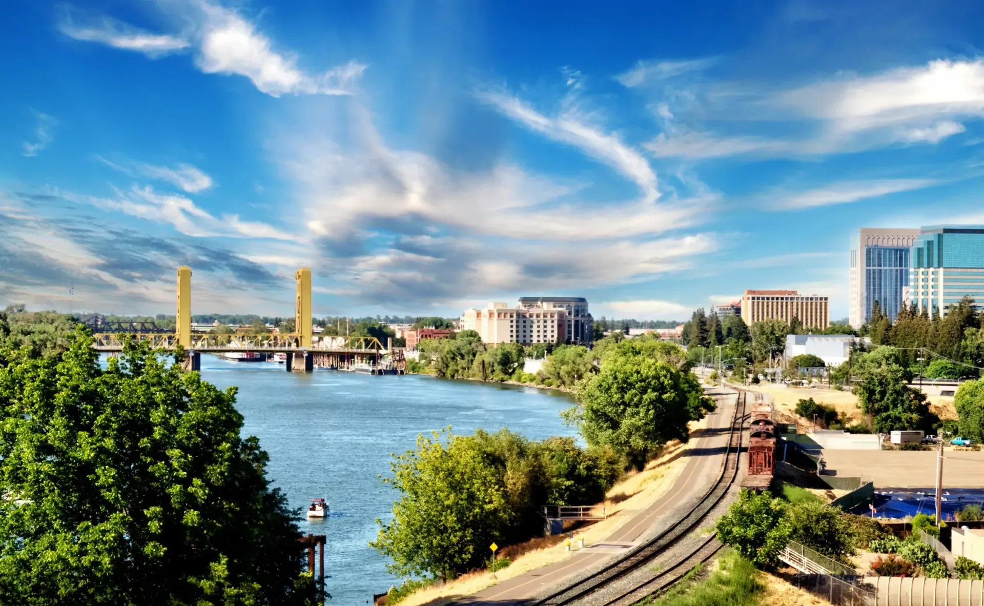 North Sacramento cannabis delivery — Sacramento River and Tower Bridge cityscape