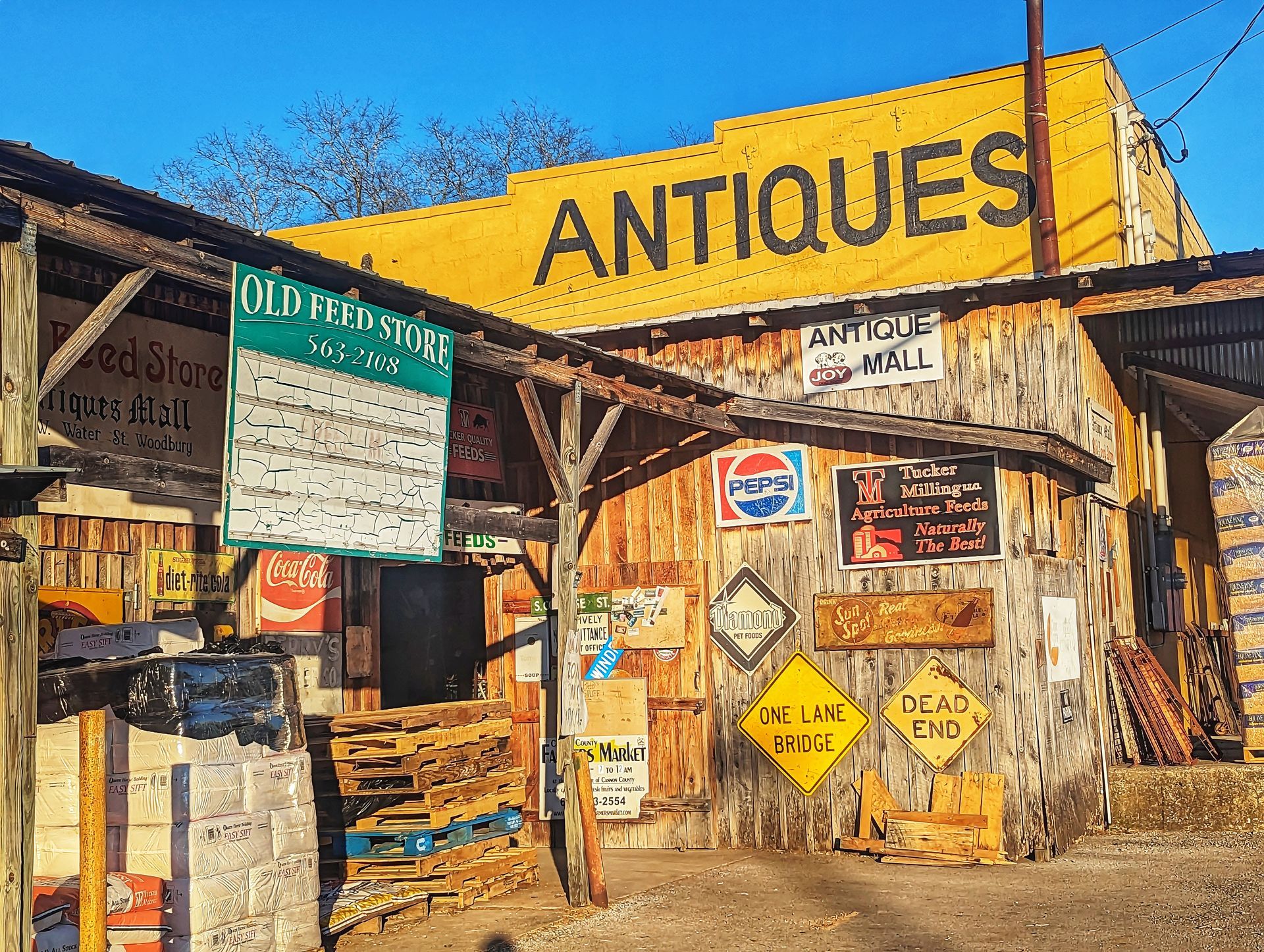 Old Feed Store & Antique Mall
