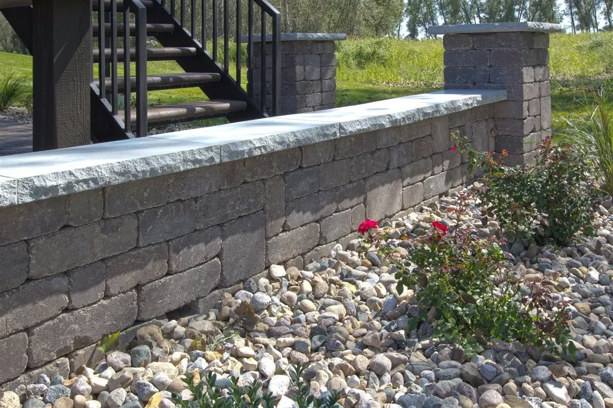 Lakeland Tumbled — Minneapolis, MN — Landscape & Concrete Center