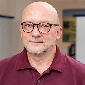 Kieferorthopäde Dr. Peter Bookhold