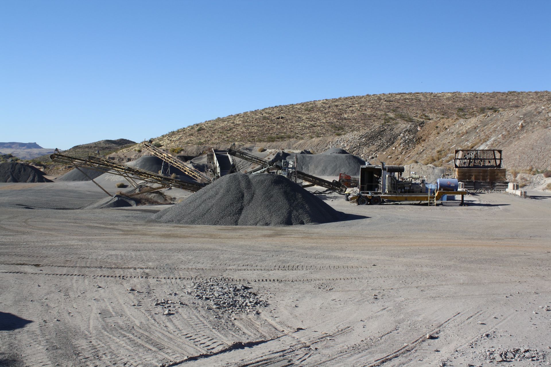 Sealcoating Brush — Kingman, AZ – Desert Construction Inc