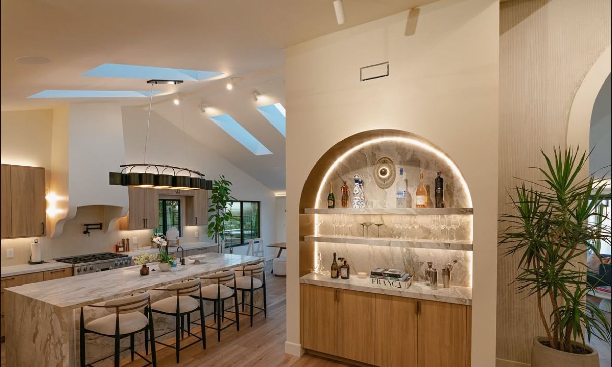 Dry Bar & Kitchen From Big Tree Construction, a Mid-Missouri Contractor & Remodeler