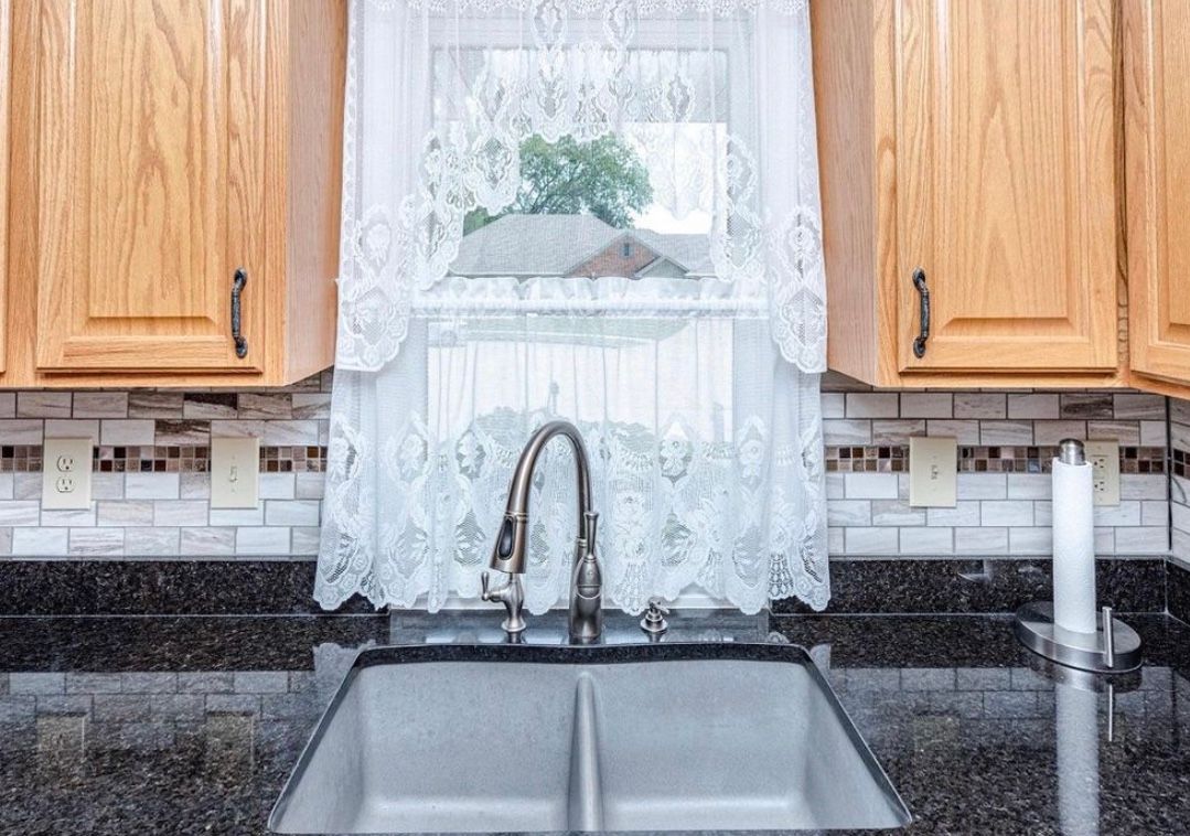Big Tree Construction Perfects Details Like Sinks & Windows for Kitchen Remodels in Mid-Missouri
