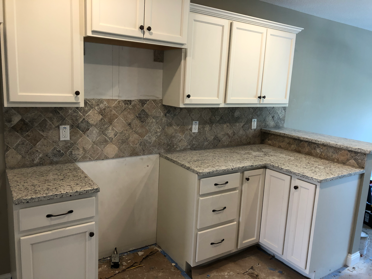 Refresh a Kitchen in Mid-Missouri & Reach Out to Us for a Renovation.