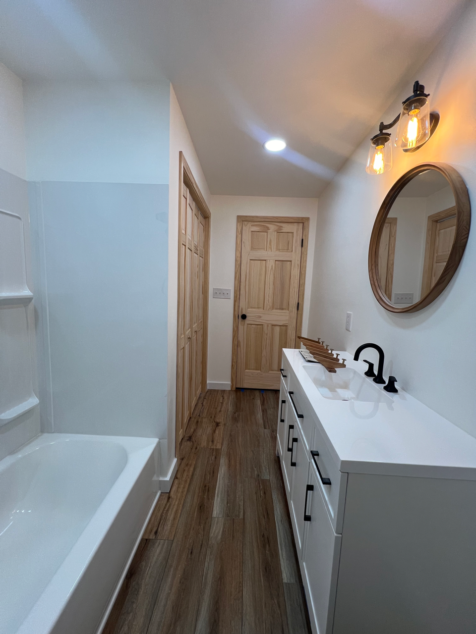 Look in the Mirror of Your Renovated Bathroom & See Big Tree Construction's Skill in Mid-MO Building