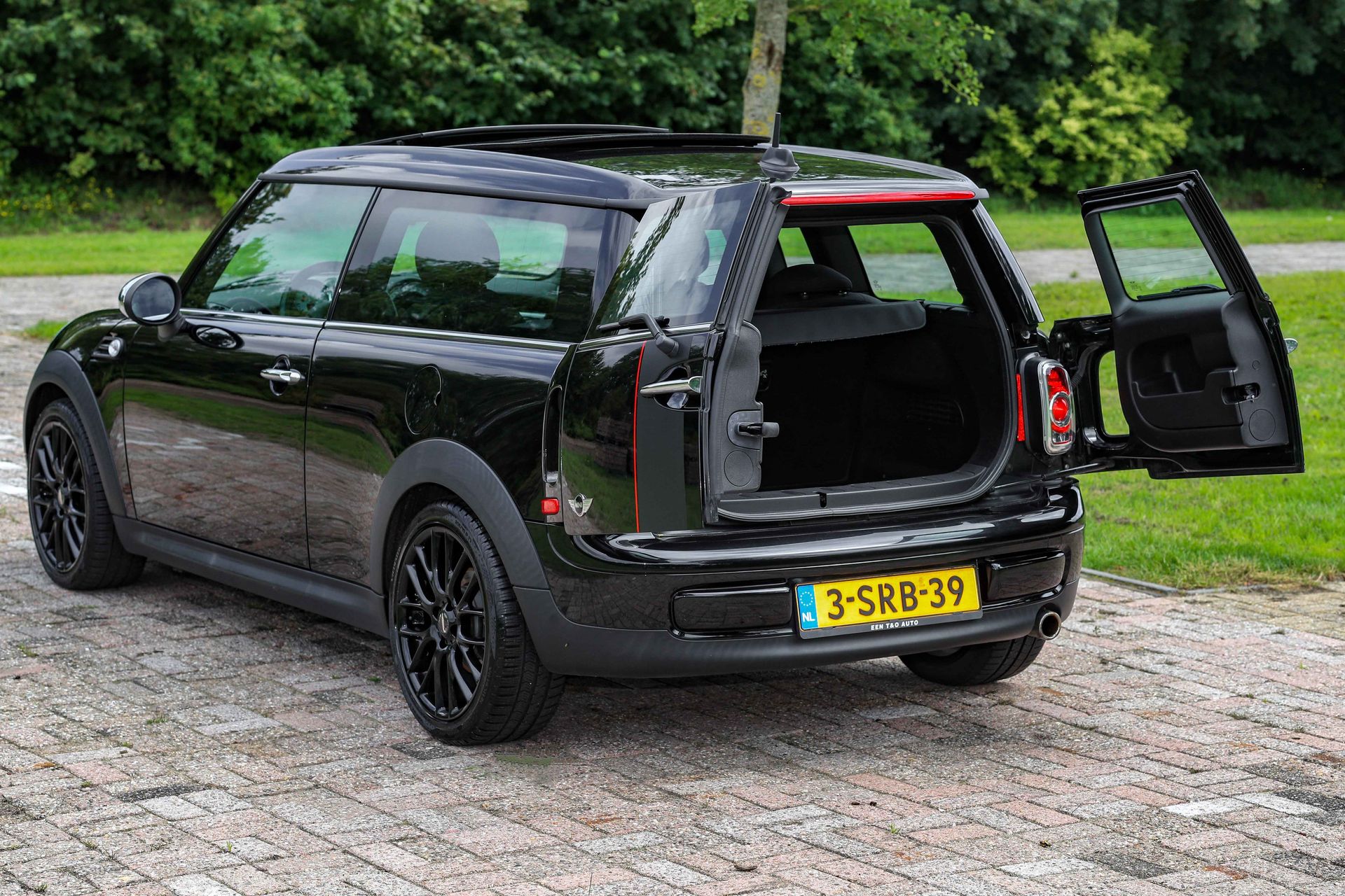 Mini Clubman 1.6 Black Edition occasion kopen? | T&O Auto's