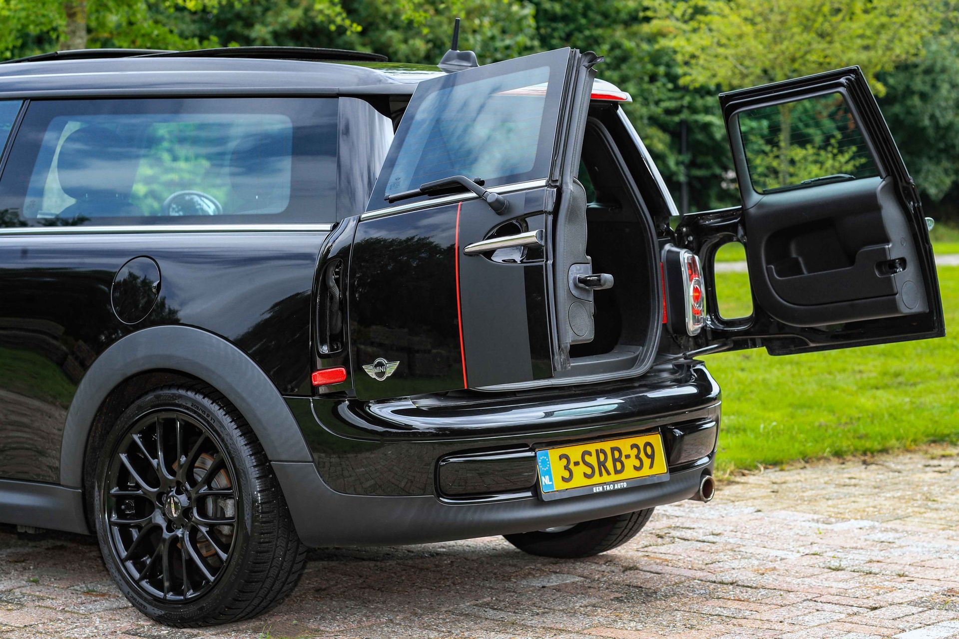 Mini Clubman 1.6 Black Edition occasion kopen? | T&O Auto's