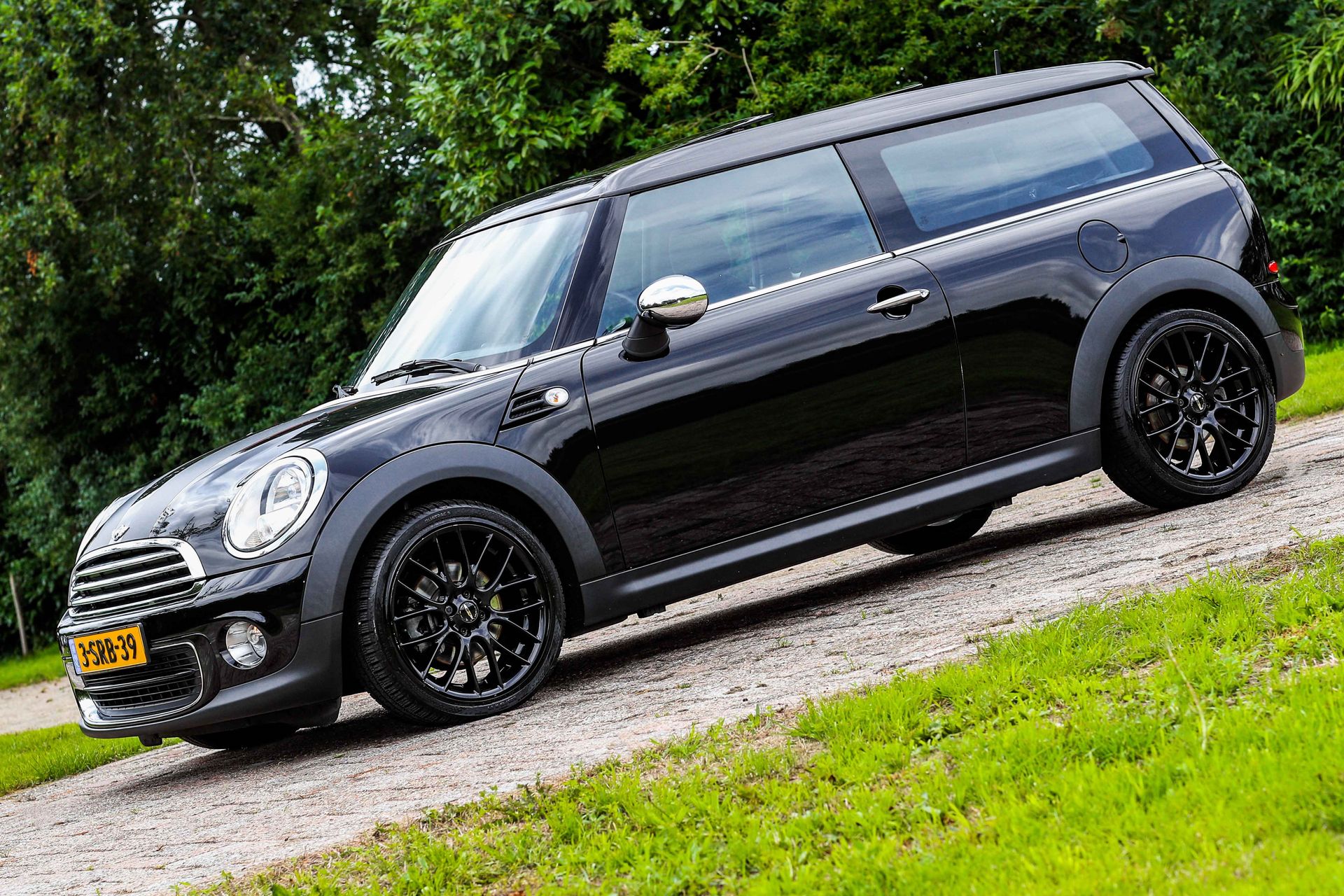 Mini Clubman 1.6 Black Edition occasion kopen? | T&O Auto's