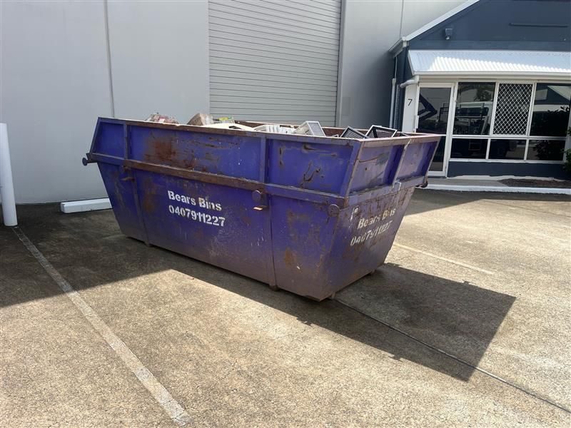 Skip Bin on the Sunshine Coast | Bears Bins Skip Hire