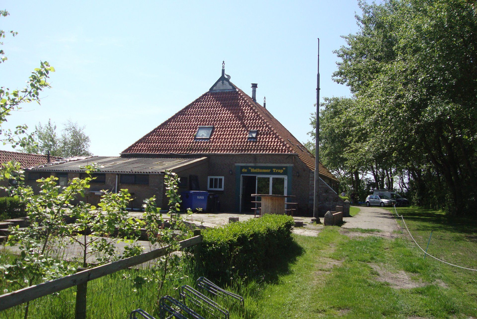 Achterkant kampeerboerderij