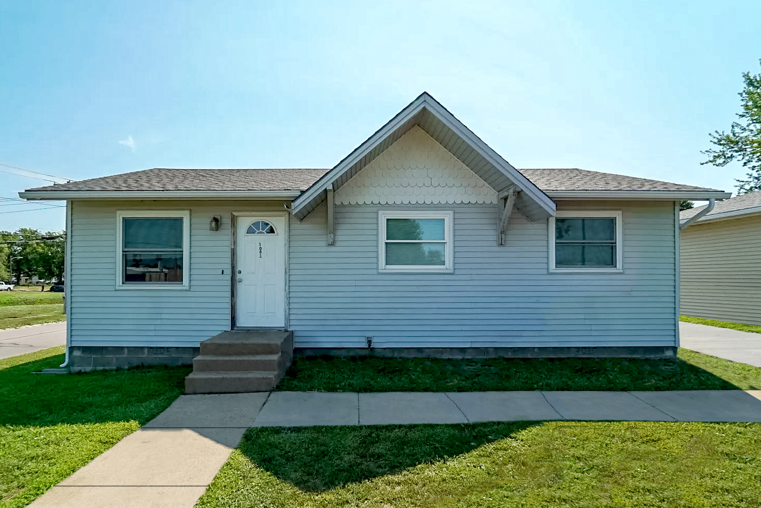 1001 S Lincoln Ave