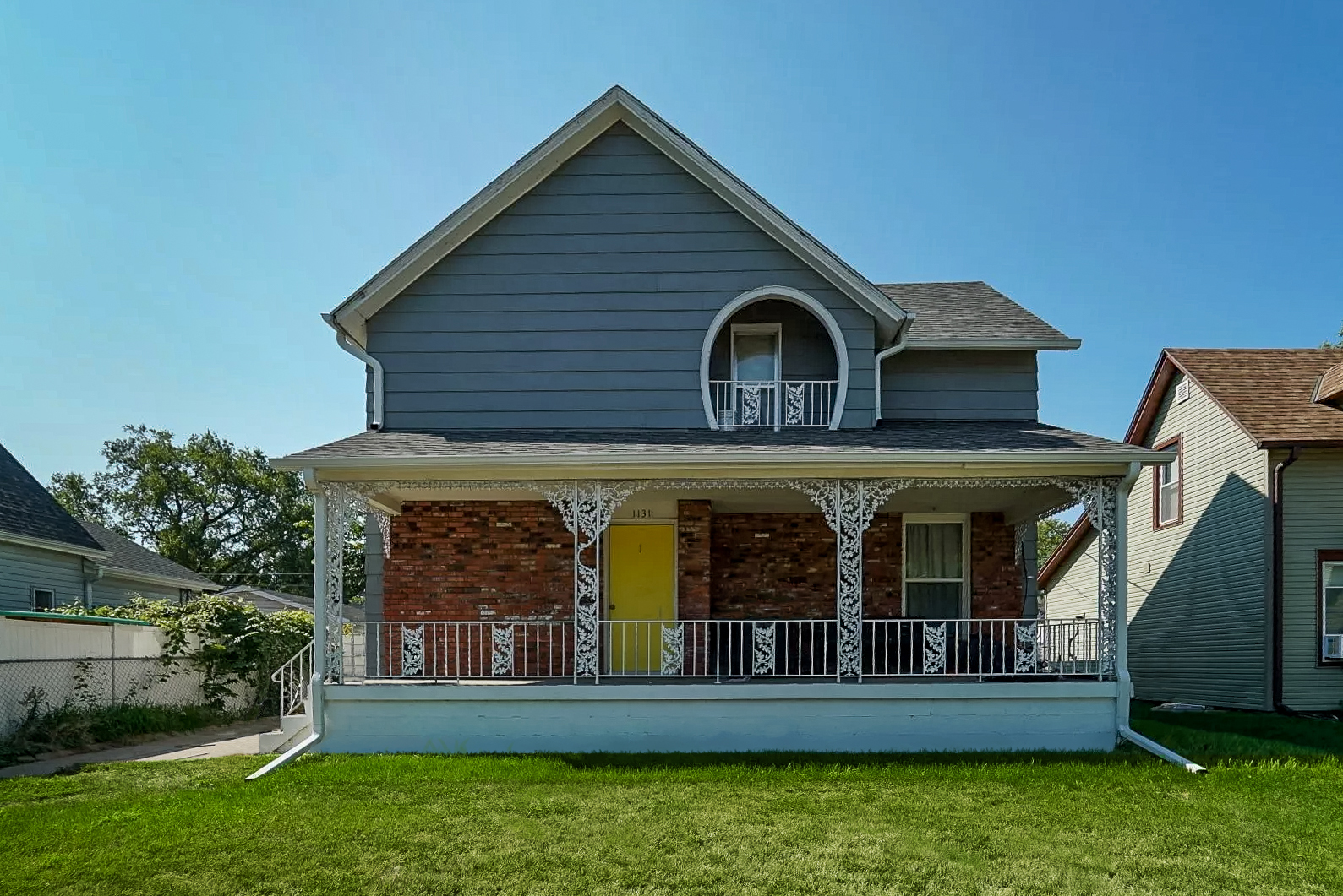 1131 W 7th Street (3 Bed)