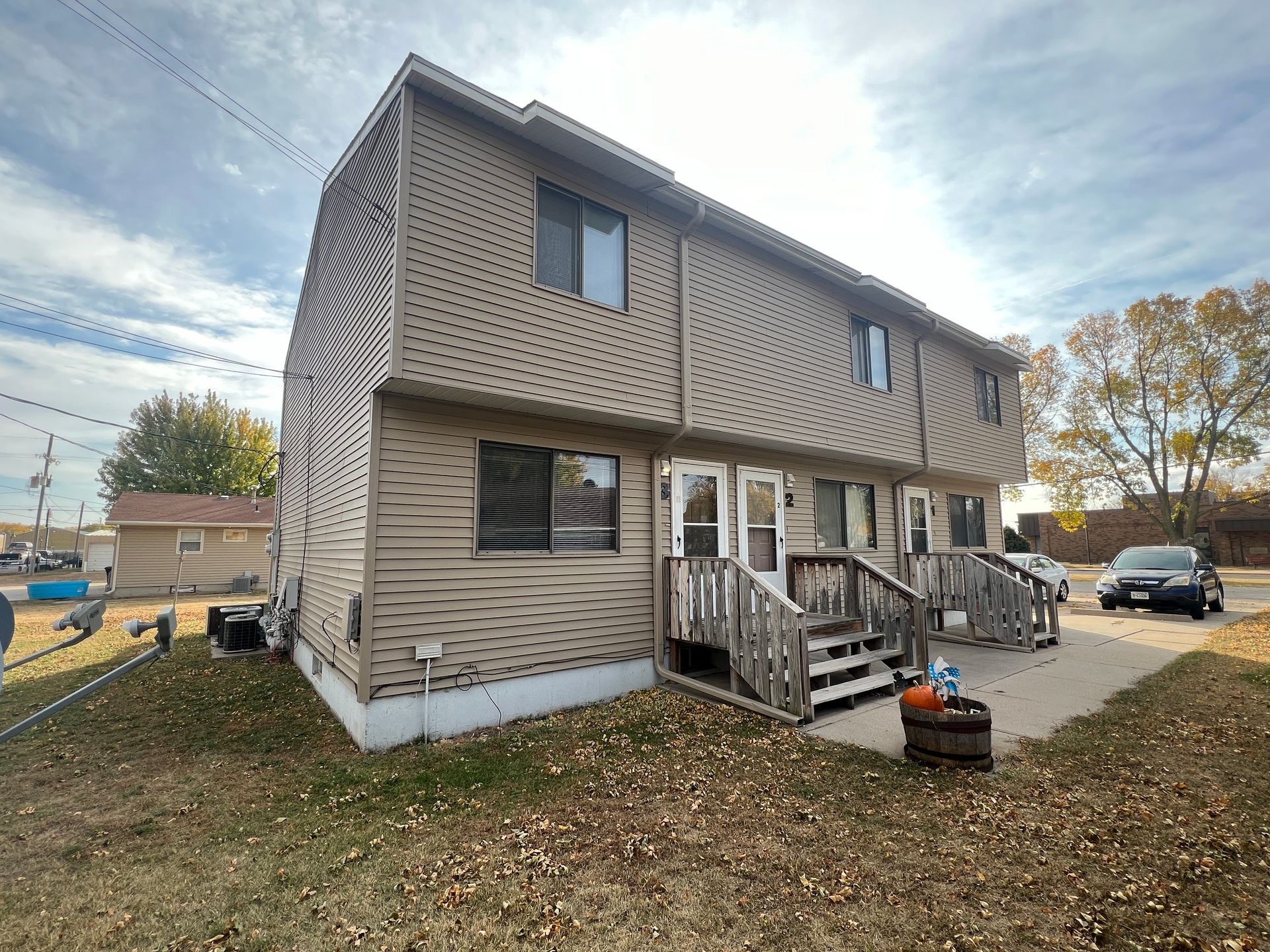 312 Wyandotte Street