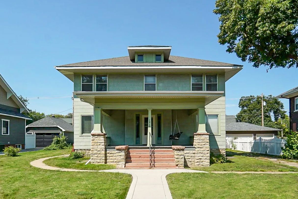 1015 N Lincoln Ave (4 units)