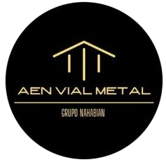 Logotipo de círculo negro: icono de casa geométrica dorada, 