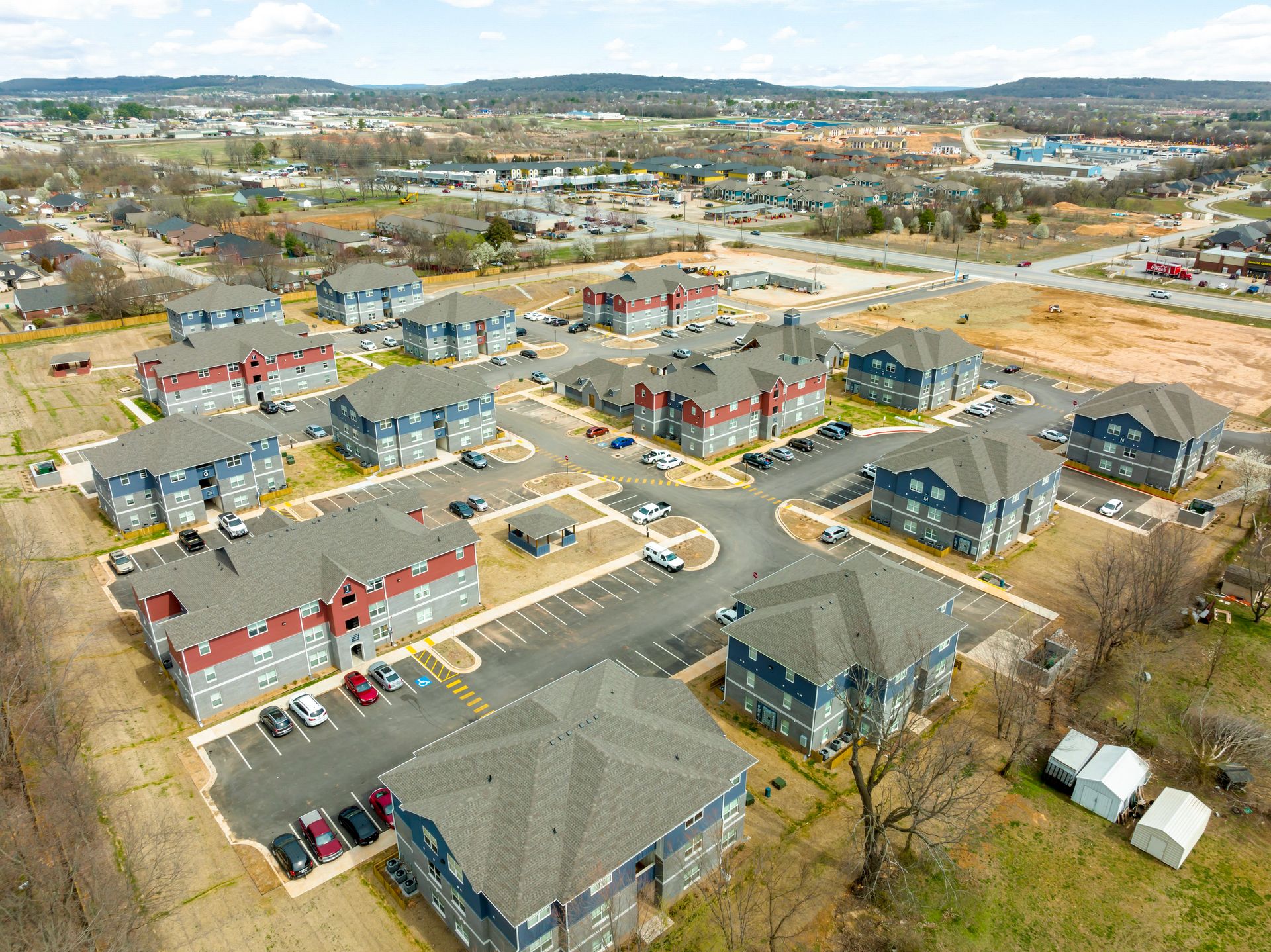 Luxury Amenities & Features The Reserve at Springdale