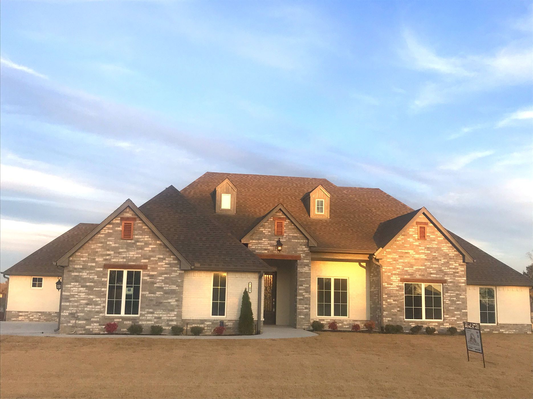 Exterior and Outdoor | Select Home Builders LLC