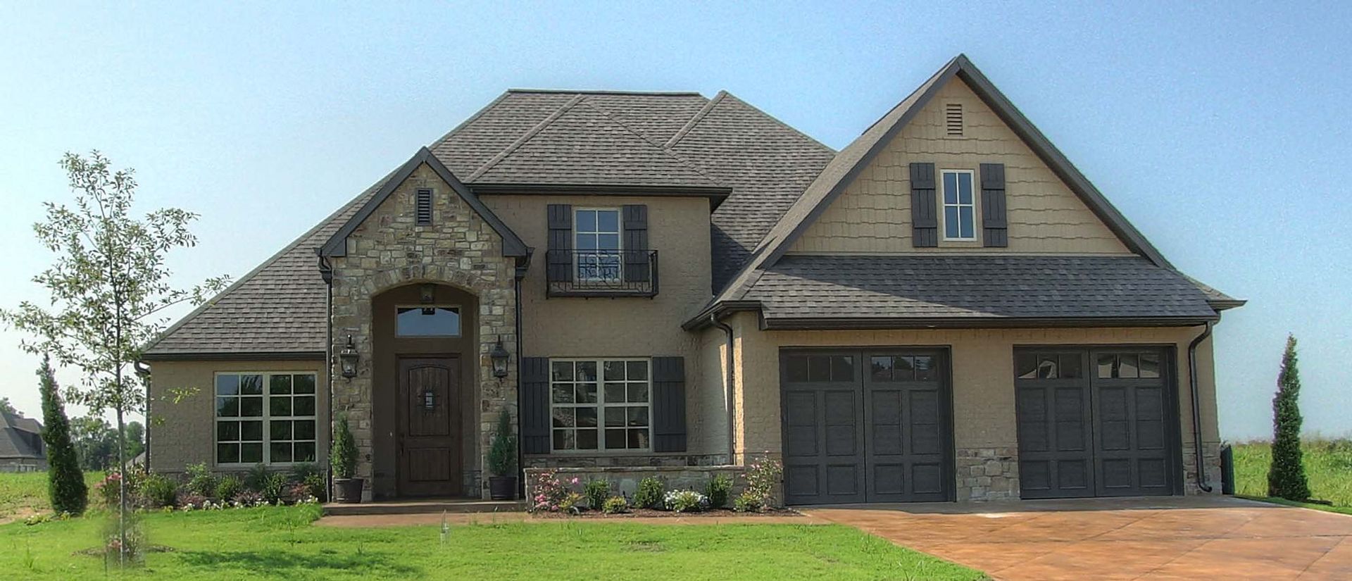 Exterior and Outdoor | Select Home Builders LLC